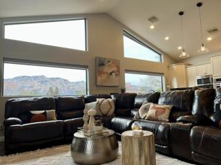 Sedona Uptown Gem! Wow! Views!! NEW! BARREL SAUNA!!! Close to trails, walk to Uptown Sedona, restaurants and shopping - Sedona - 6