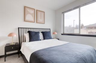 Bellevue 2br w wd gym roof in walkable area SEA-552 - Redmond - 3