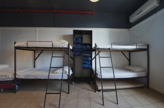 Tiberias Hostel - 8