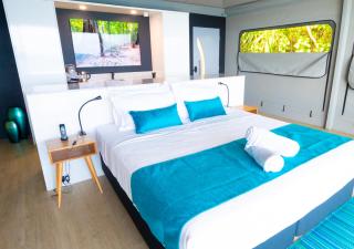 Swell Lodge's Luxury Eco-Chalet #1 - Flying Fish Cove - 2