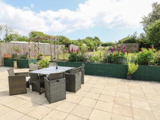 Nash Lodge - Pembroke Dock - 0