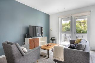 Brentwood 1br w gym pool wd nr groceries LAX-1061 - 9
