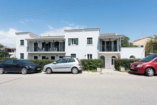 Balaris Apartments - 6