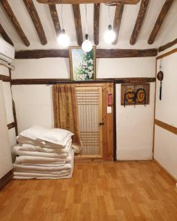 Gugangjae Hanok Stay - Jeonju - 5