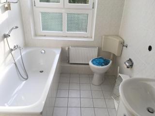 Gemütliche Ferienwohnung für 6 Personen im Schloss Kastorf - Knorrendorf - 8