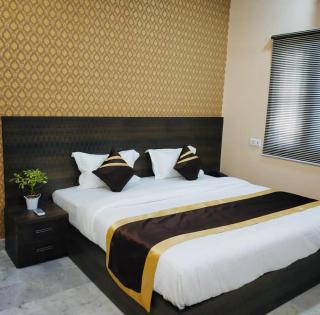 Hotel Silk Inn Luxury At No Cost - Lucknow - 8