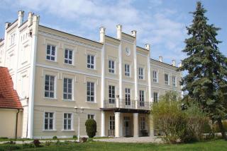 Gemütliche Ferienwohnung für 3 Personen im Schloss Kastorf - Knorrendorf - 0