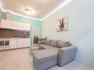 Mony Studio - Varna City - 4