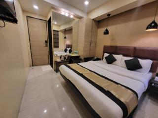 The Fountain Inn - Fort - Mumbai - 3