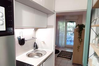 RAVAS Studio climatisé terrasse proche commerces - 5