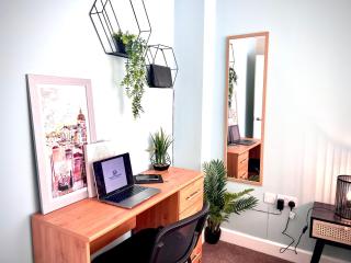 Comfy Casa - Syster Properties Serviced Accommodation Leicester Families, Work - Leicester - 5