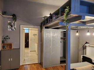 Ample Ville Apartment - Budapest - 4