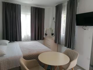 Apartments and Rooms Tomas - Podstrana - 9
