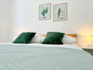 Rab City Apartment Greeny - Rab - 8