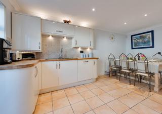 4 Hesketh Mews - 6
