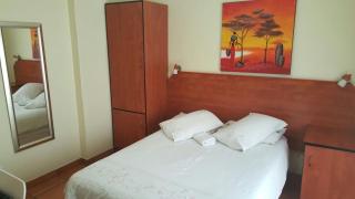 Deletz Guesthouse - 8