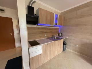 Sveti Vlas Modern Studio with Pool & Balcony by Flat Mаnаger - Sveti Vlas - 1