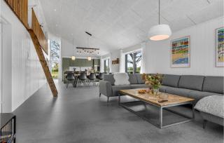 Beautiful Home In Nexø With Kitchen - Neksø - 7