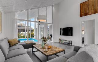 Beautiful Home In Nexø With Kitchen - Neksø - 8