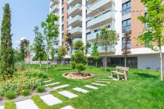 Grand Hill Flats - 1