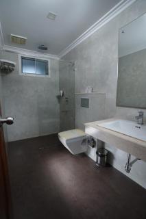 TGR SUITES - Cochin - 6