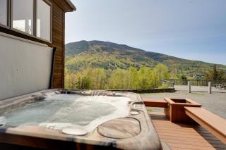 Luxury Vermont Vacation Rental Private Hot Tub! - Brownsville - 9