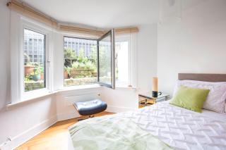 Modern flat with KING bed, garden & outdoor dining - Londra - 6