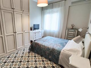 Luxury Apartment by Palazzo Senesi - 5