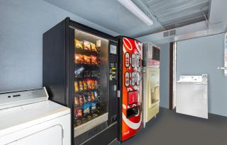Super 8 by Wyndham Nashville West - Nashville - 5