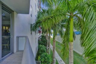 Upscale Resort 4 Bedrooms 3 Bath - Hallandale Beach - 5