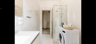 Exclusivo near Arena Full A-C Wi-fi - 2