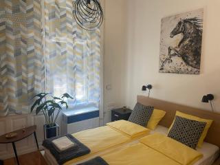 Urban Grand Central Hideaway - Budapest - 0