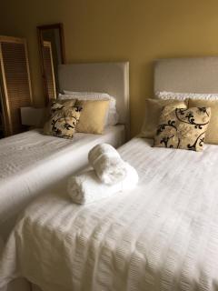 Bourne House, private modern apartment near Rugby & Lutterworth - - 5