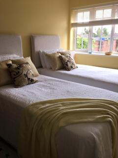 Bourne House, private modern apartment near Rugby & Lutterworth - - 4