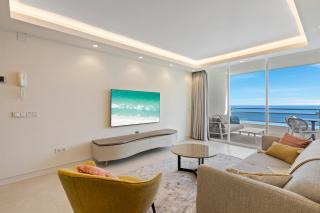 Fully renovated frontline flat - Marbella - 4