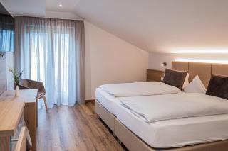 Garni Hotel Am Meilenstein - Rablà - 4