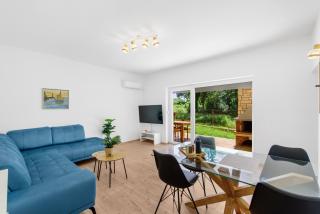 Apartments Villa Verde - Novigrad - 0