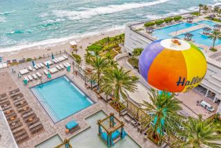 Splendid Resort - Oceanview 1BDR & 1BA Apt Right on the Beach, Heated pool, GYM - 3