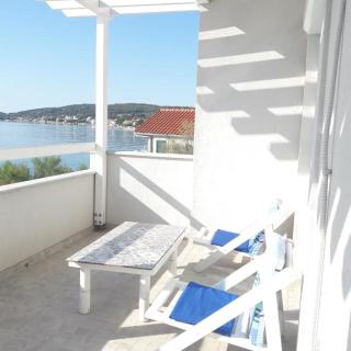 Sunrise- apartmani uz more - Betina - 5