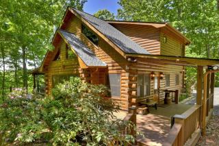 Cedar Ridge Retreat w Fire Pit Hot Tub Mtn View - Blue Ridge - 4