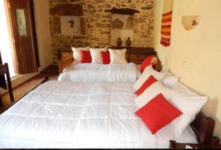 Traditional stone house camari - 6