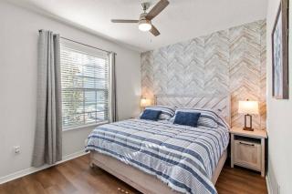 Luxury 5BD/5BH Home With Pool/BBQ Disney Universal - Kissimmee - 3