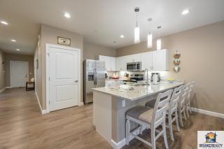 NEW BUILD - Walk-In 3BR - 2 Pools - FREE TICKETS INCLUDED - FHG-208 - Branson - 4