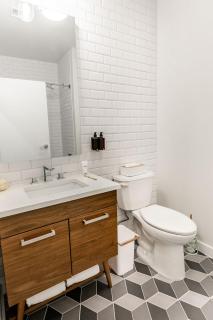 Kislak 304 Chic Studio in the Heart of Downtown - Newark - 4