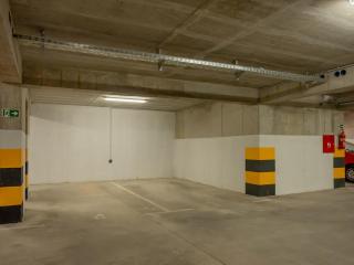 Almond 2 - Free Parking - 8