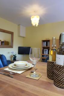 Bourne House, private modern apartment near Rugby & Lutterworth - - 9