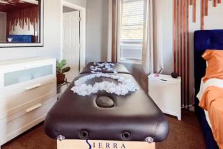 Chic Luxe Amenities w/Garage & Electric Charging* - Birmingham - 7