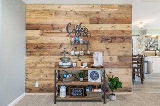 Muskogee Guest FavoriteHuge YardCoffee Bar! - Muskogee - 6
