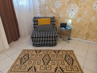 Artistic Flat Next to Historical center of Athens - Athens - 2