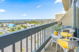 Stunning Oceanfront 2 Story Condo - Ocean City - 3
